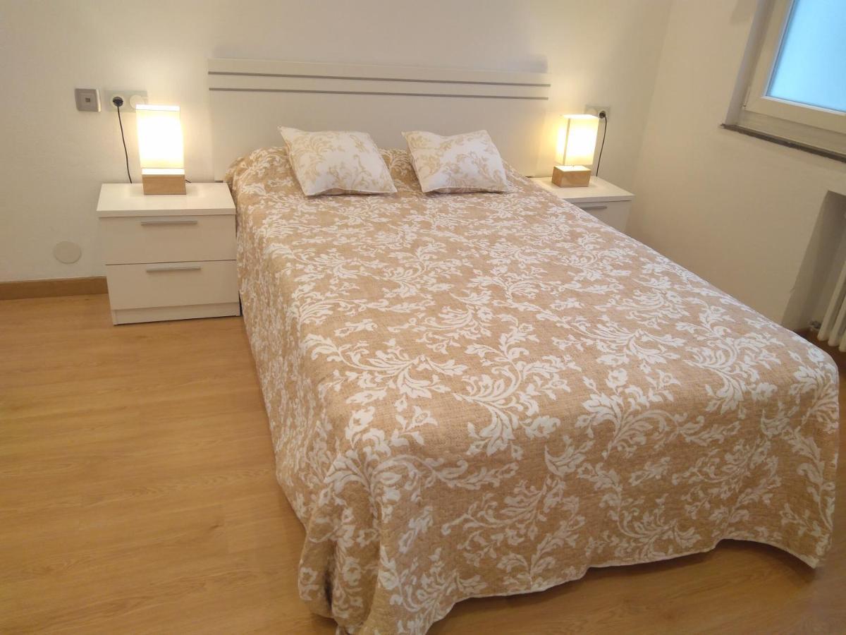 Oviedo Centro-Plaza Longoria Apartment Bagian luar foto